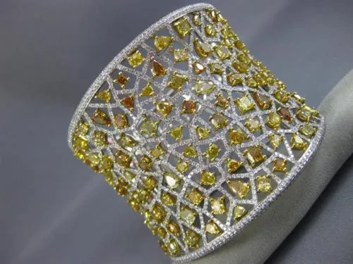 EXTRA LARGE 29.17CT WHITE & FANCY YELLOW DIAMOND 18K 2 TONE GOLD BANGLE BRACELET