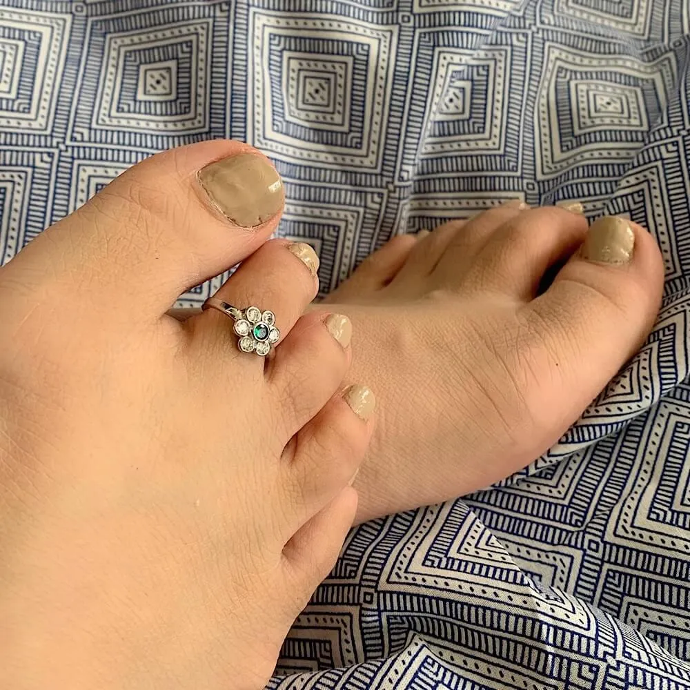 Flower Power Toe Ring (Single)
